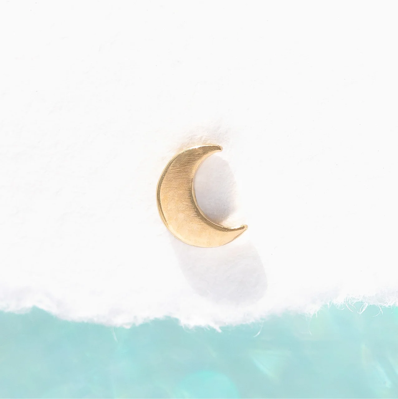 14k Solid Gold Tiny Crescent Moon Stud